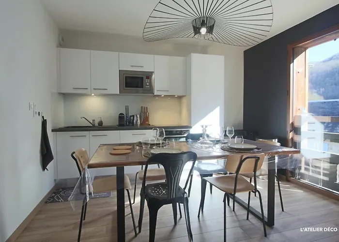 Magnifique T5 Duplex: Luxurious 4-star In