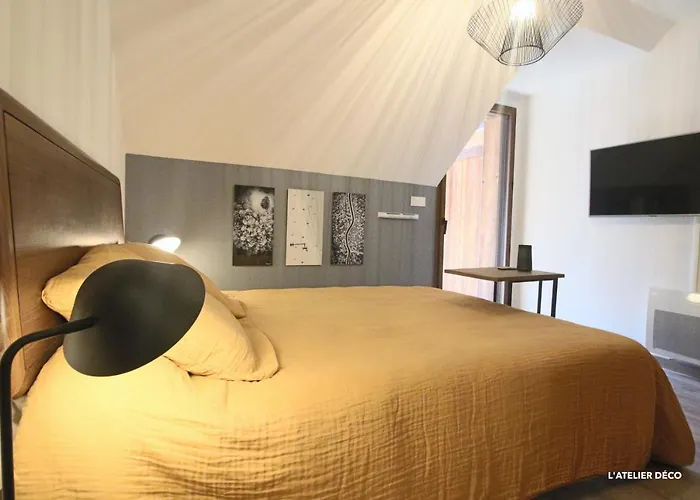 Magnifique T5 Duplex De Grand Standing 120m2 Neuf Classe 4 Etoiles Pour 8 Personnes En Plein Centre De *